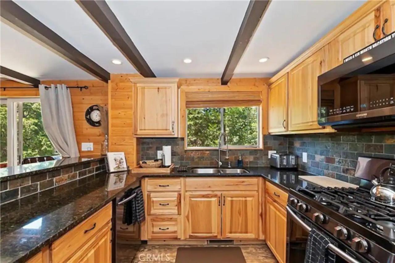 Walk 2 Village, Relax On Deck, Cool W/Ac! Lake Arrowhead Zewnętrze zdjęcie